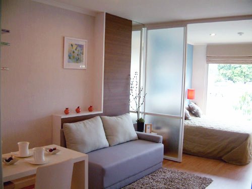 condo to rent near <strong>Parkview Viphavadi</strong>