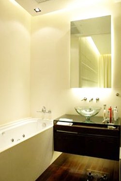 Manhattan Chidlom | Bangkok condo rental