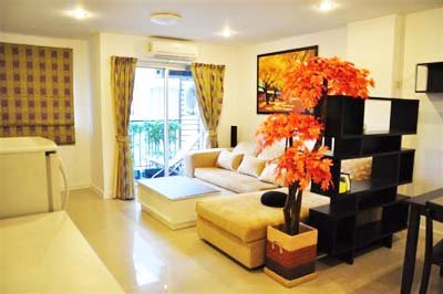 flat for rent near <strong>The Address Siam</strong>