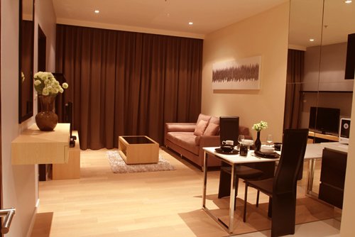 Eight Thonglor Residence
