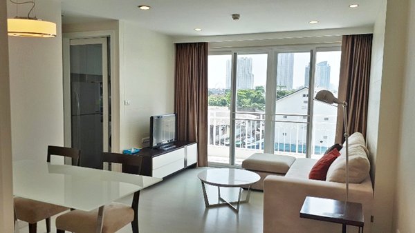 The Bangkok Sathorn Taksin