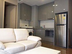 Sleek, modern Bangkok condo for rent with superb panoramic view