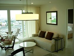 The Bangkok Sathorn-Taksin | modern condo for rent close to Krung Thonburi BTS