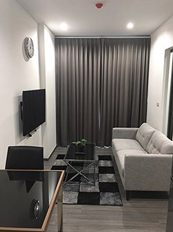 The Rich Sathorn-Taksin <strong>apartment condo for rent near Wongwian Yai</strong>