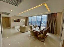 The Bangkok Sathorn condo apartment flat for rent