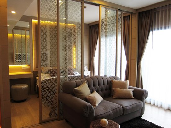 Bright 1 bedroom apartment for rent @ <strong>Noble Remix Sukhumvit 36</strong>, close to Thonglor BTS, beautifully decorated